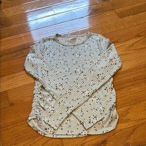 Cute Abercrombie kids girls top.